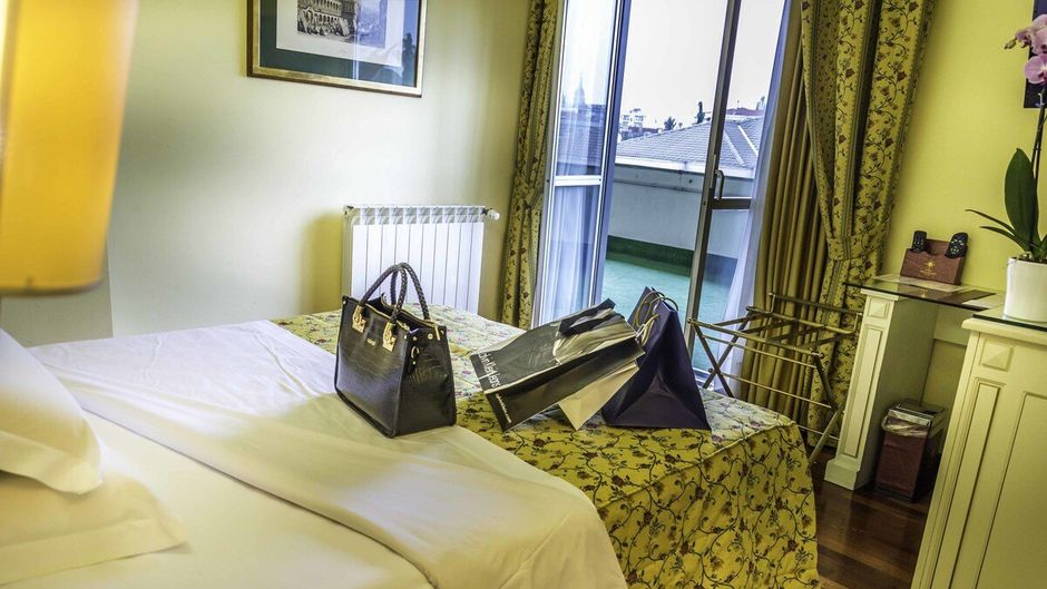 La Bussola Hotel Room