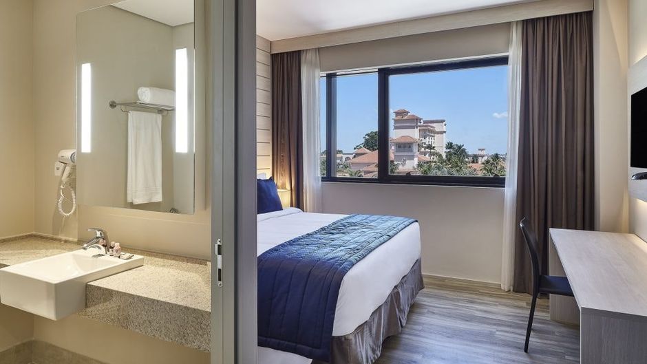 Royal Palm Tower Anhanguera Room