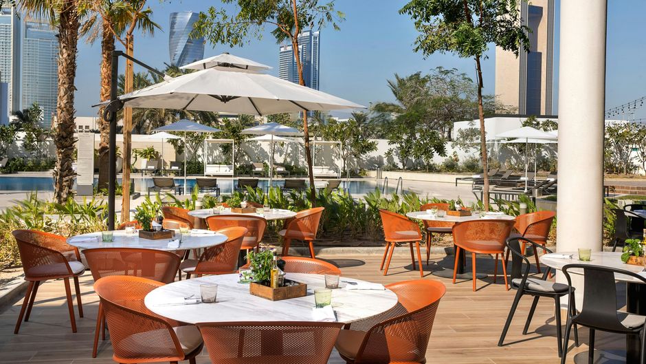 Sheraton Bahrain Hotel Pool