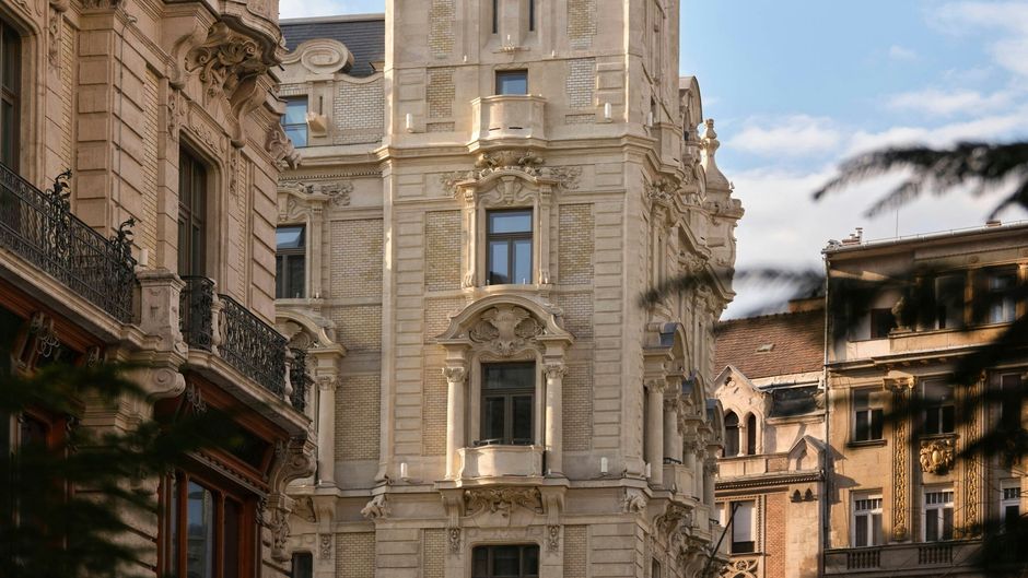 The St Regis Budapest Exterior