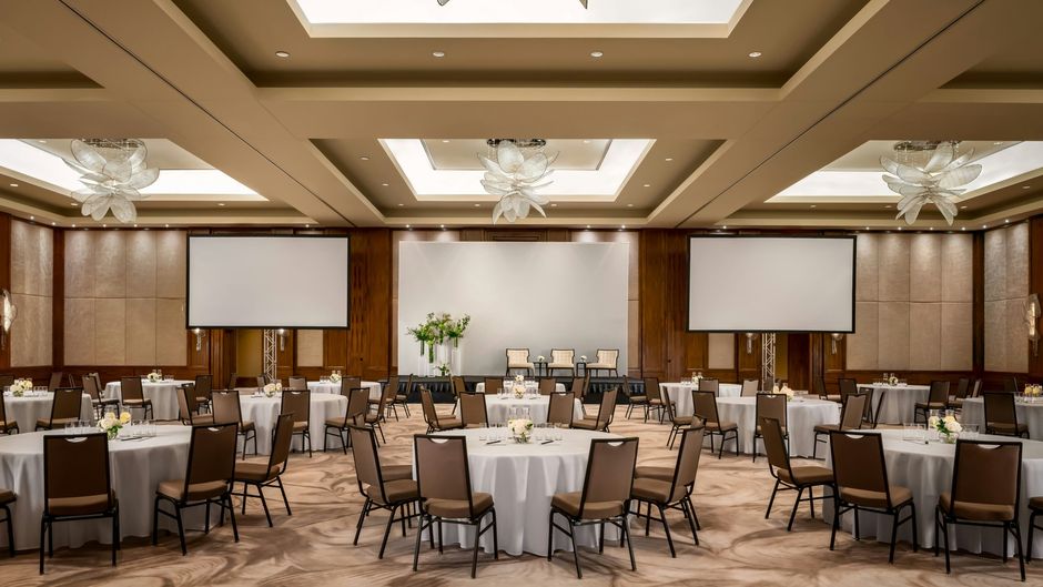 The Ritz-Carlton, Toronto Meeting