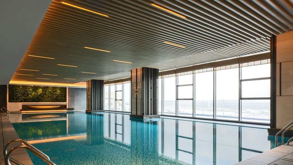 Yantai Marriott Hotel Pool