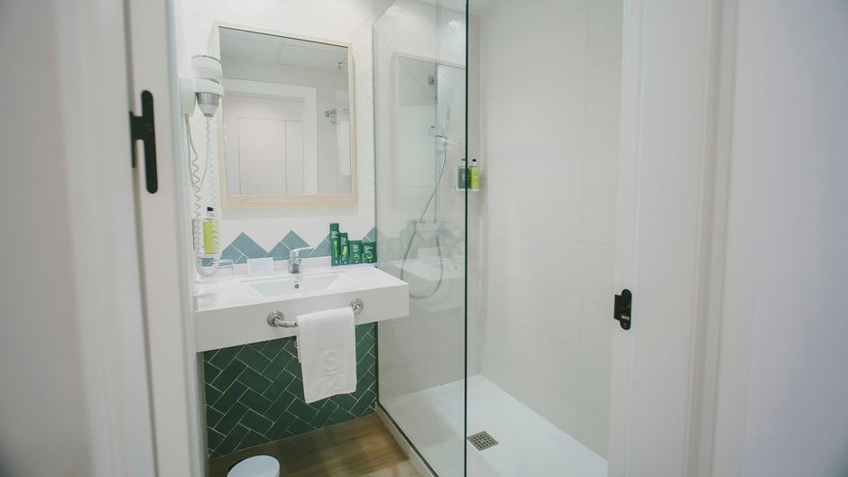 Sercotel Carlos III Hotel Room