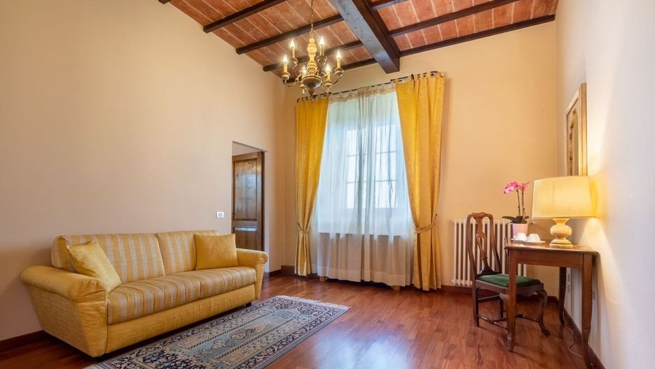 La Certosa di Pontignano Suite
