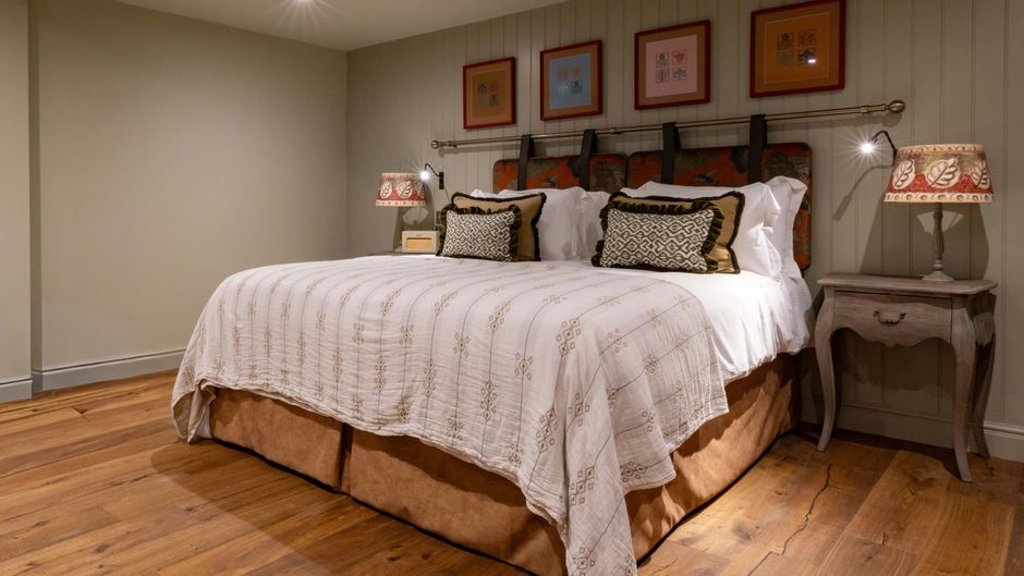 Potters Heron Room