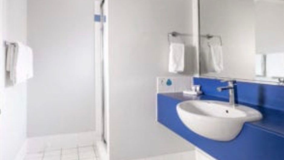 Ipswich Country Motel Room