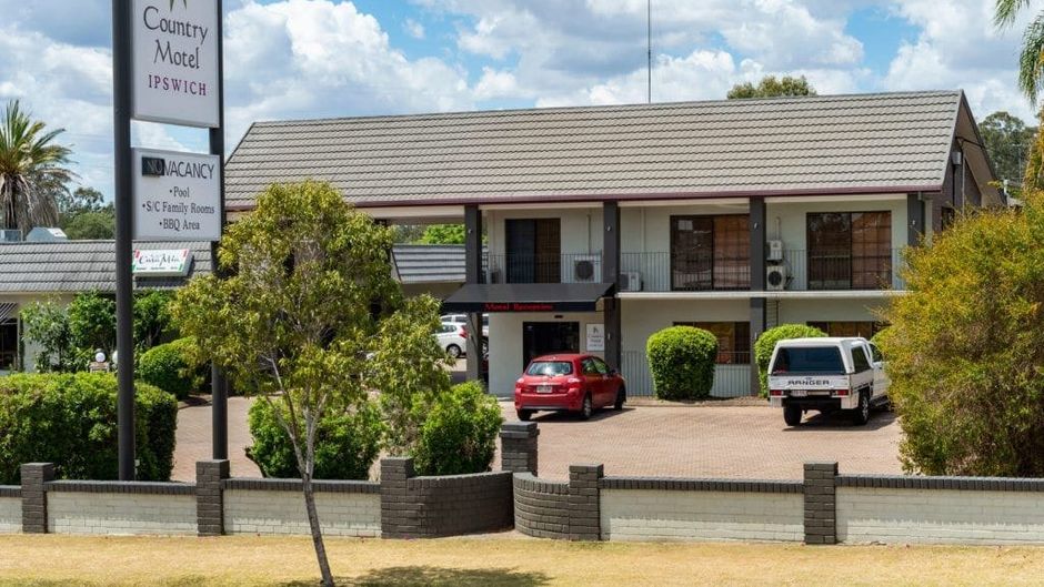 Ipswich Country Motel Exterior