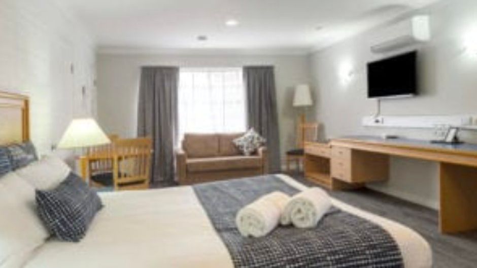Ipswich Country Motel Room