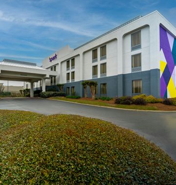 Spark by Hilton Town Center-Kennesaw