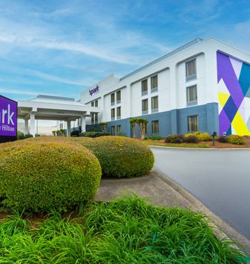Spark by Hilton Town Center-Kennesaw
