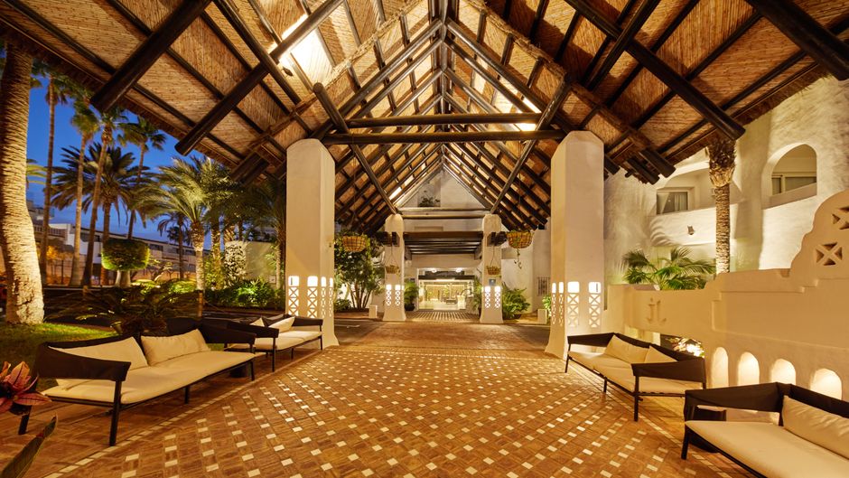 Hotel Jardin Tropical Exterior