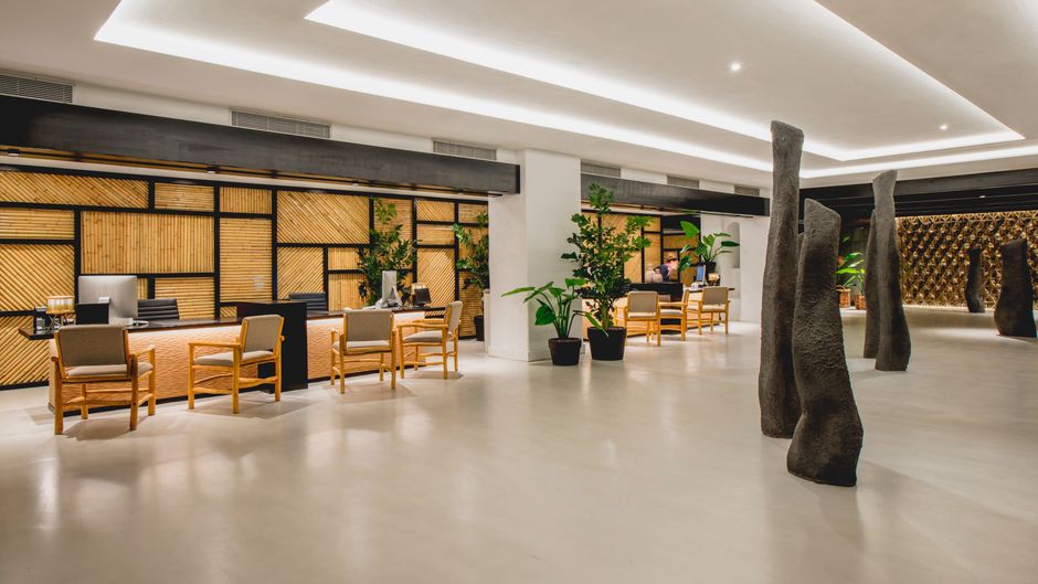 Hotel Jardin Tropical Lobby