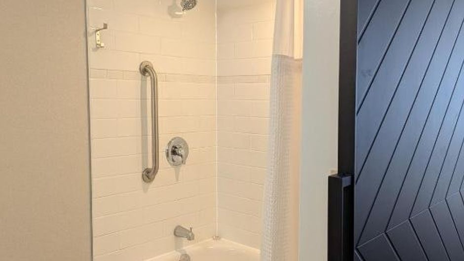 Confederation Place Hotel Room