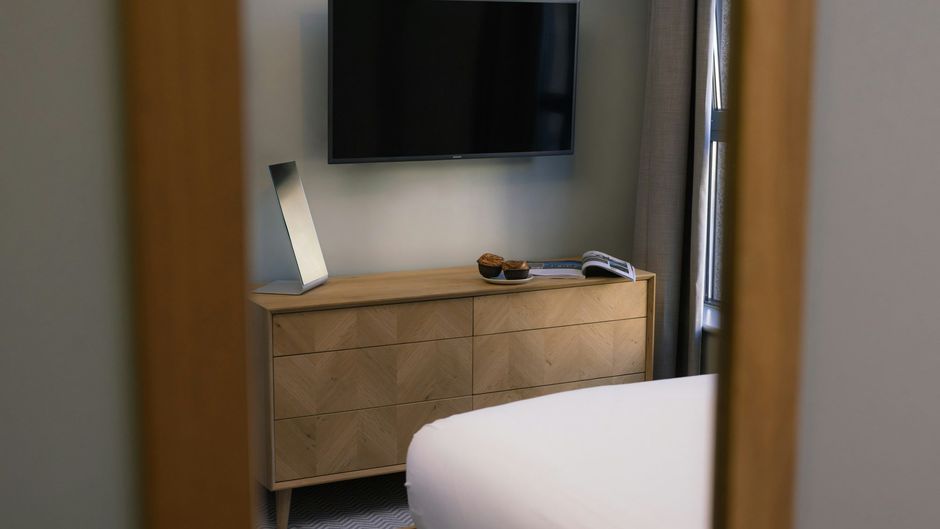 KM Hotel Room