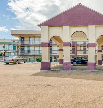 OYO Hotel Jackson North I-55