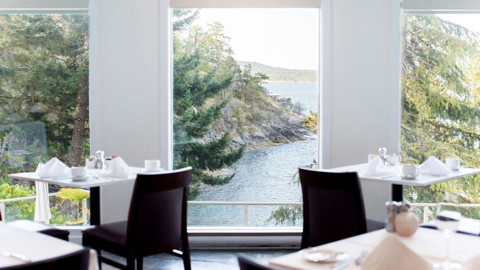 Rockwater Secret Cove Resort Restaurant