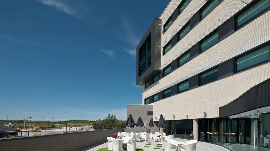 Hotel Hola Tafalla Exterior