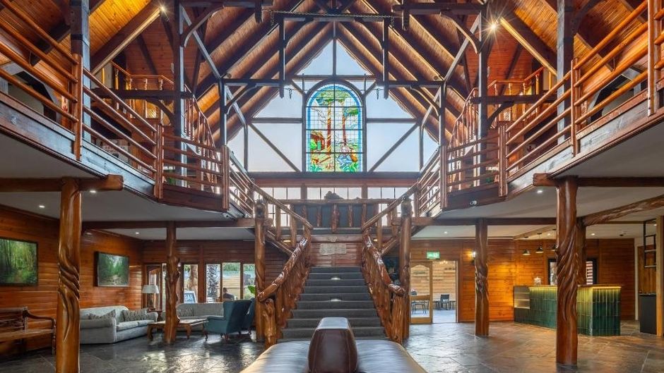 Knysna Log Inn Lobby