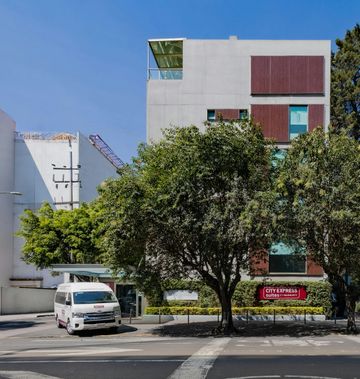 City Express Suites by Marriott Anzures