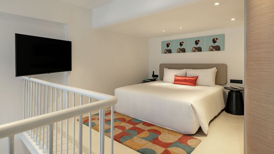 Hotel Greenpark Bengaluru Room