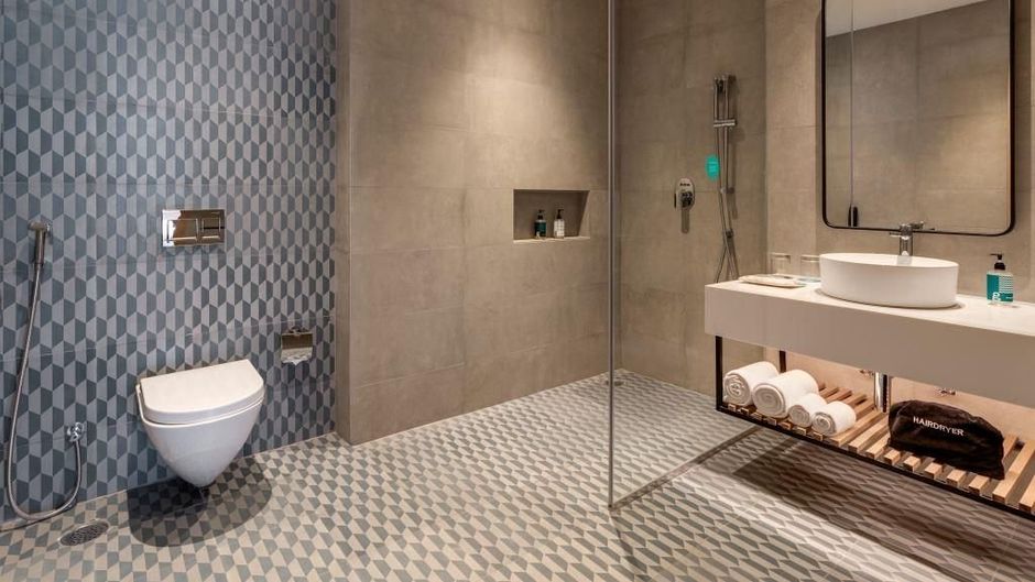 Hotel Greenpark Bengaluru Room