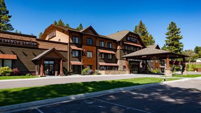Cedar Creek Lodge Hotel