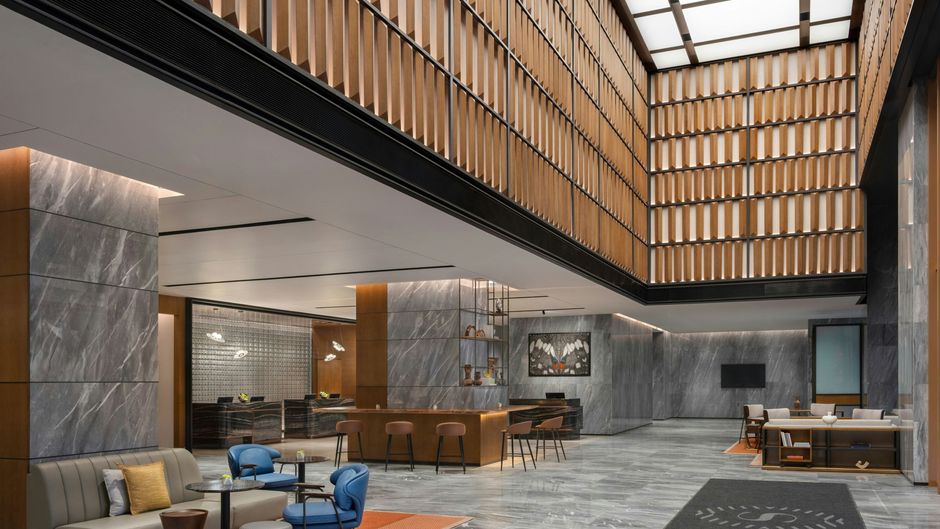 Sheraton Kota Kinabalu Lobby