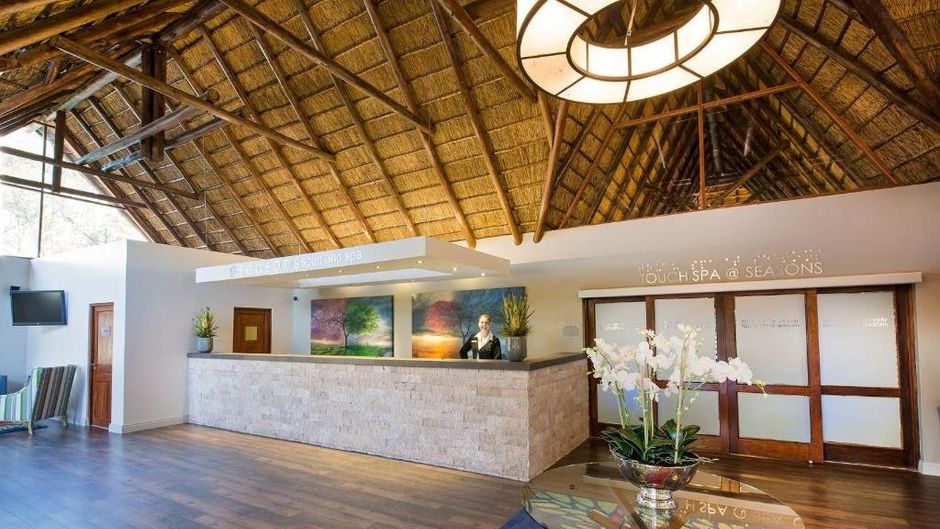 Seasons Golf Leisure Spa Lobby