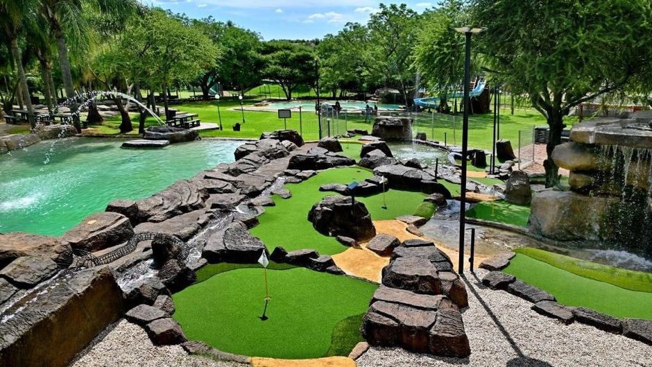 Seasons Golf Leisure Spa Golf