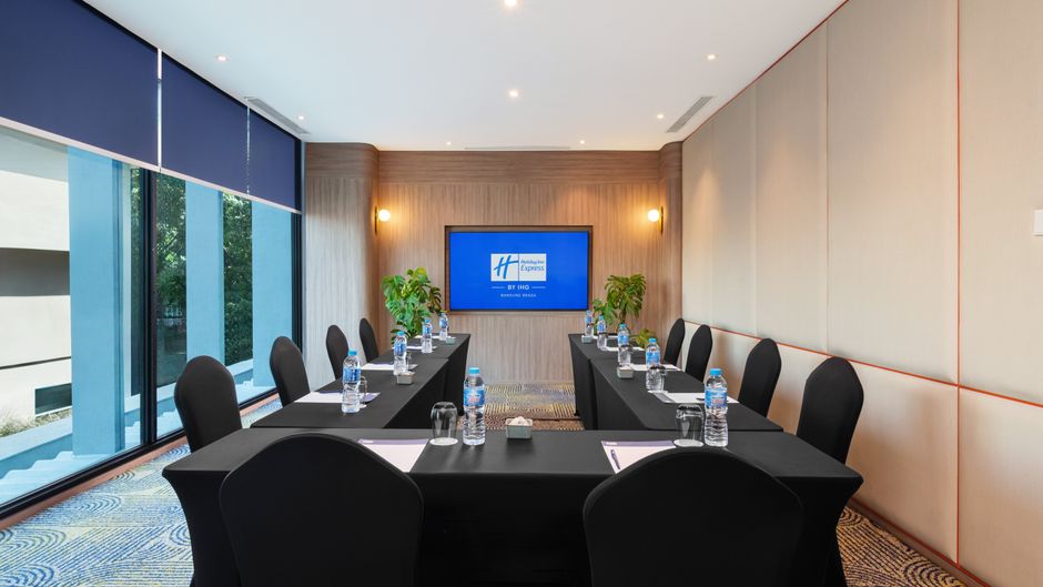 Holiday Inn Express Bandung Braga Meeting