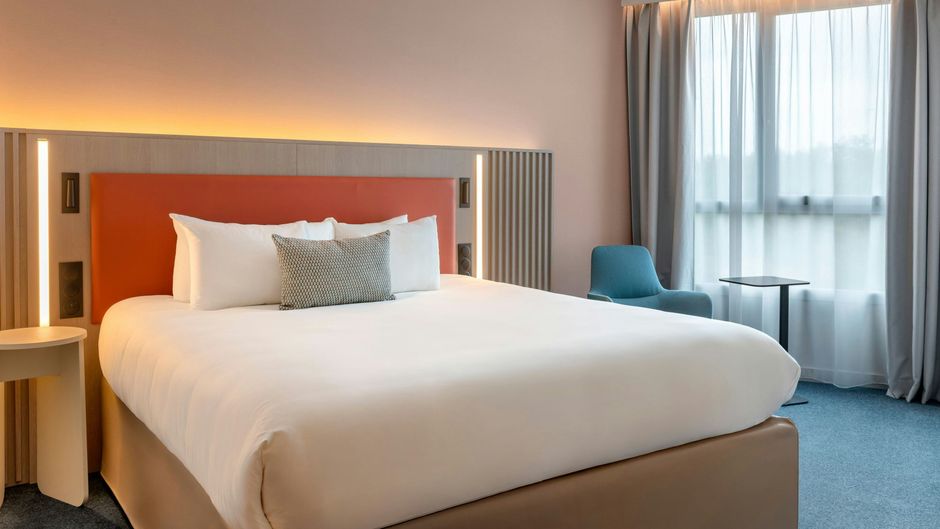 Courtyard by Marriott Paris Saint Denis Room
