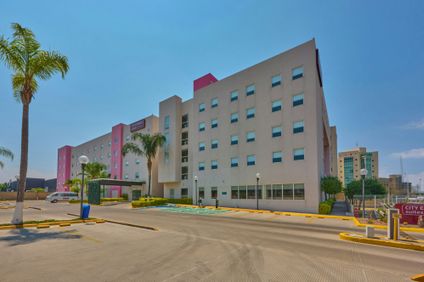 City Express Suites-Marriott Queretaro