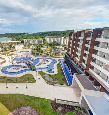 Royalton Blue Waters Montego Bay