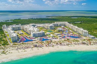Planet Hollywood Cancun