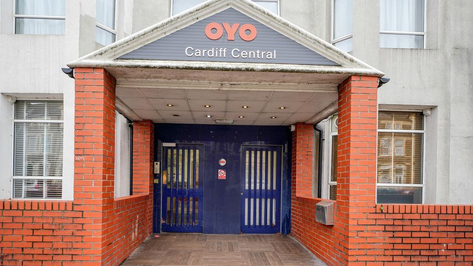 OYO Flagship Cardiff Central Exterior
