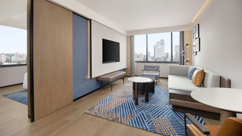 Four Points Chongqing Yuzhong Peninsula Room