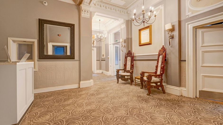Liverpool Aigburth Hotel Lobby