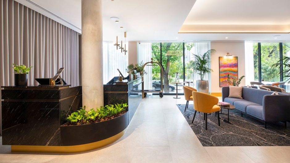 Crowne Plaza Melbourne Carlton Exterior