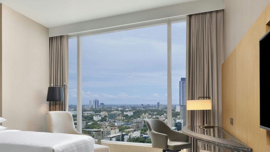 Sheraton Colombo Hotel Room