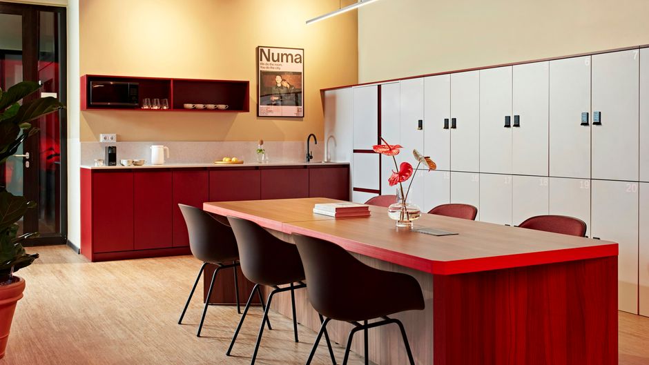Numa Berlin Weinmeister Lobby