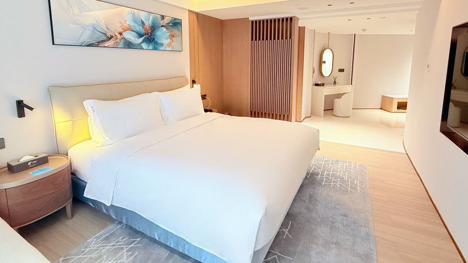 Holiday Inn Express Shenzhen Dongmen Room