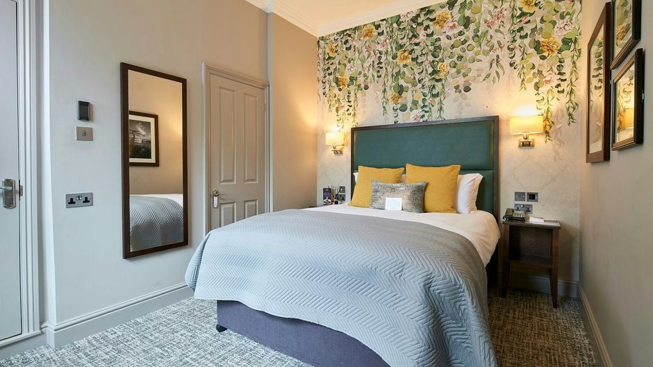 The Mandolay Hotel Room