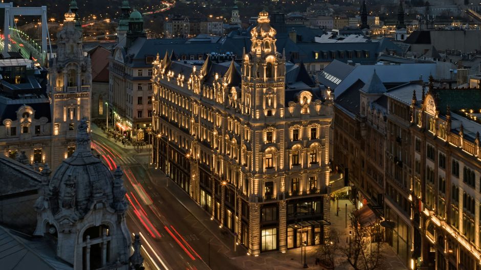 The St Regis Budapest Exterior