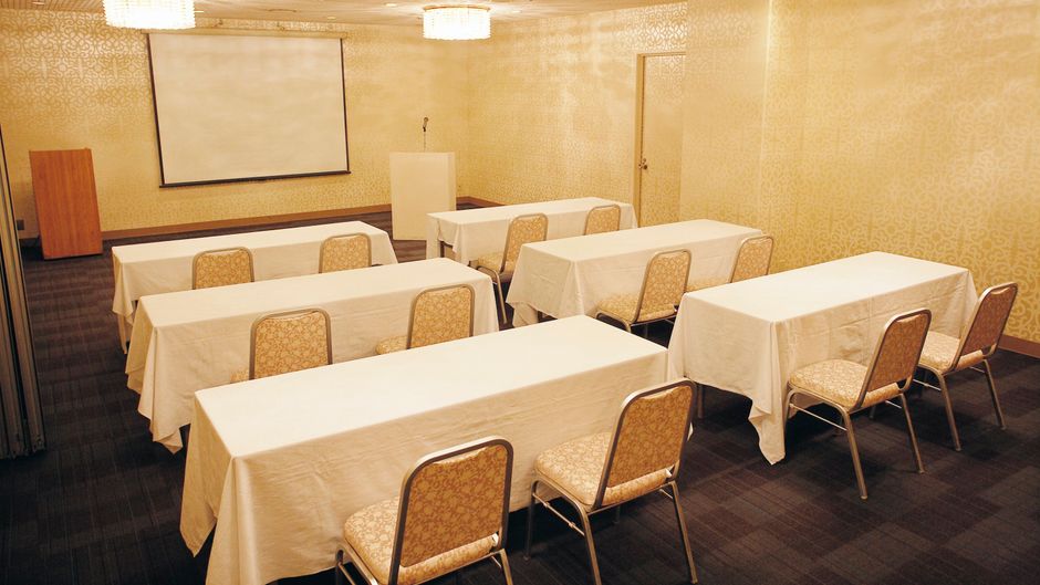 ANA Crowne Plaza Kochi Meeting