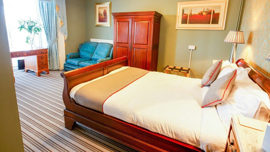 Lamphey Hall Hotel Room