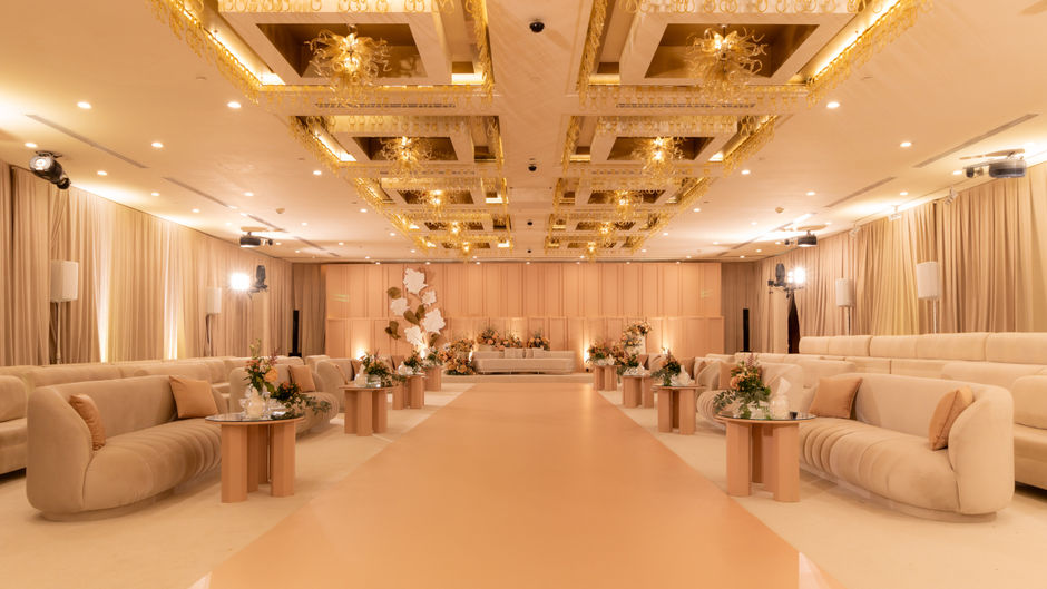 Holiday Inn Suites Kuwait Salmiya Ballroom