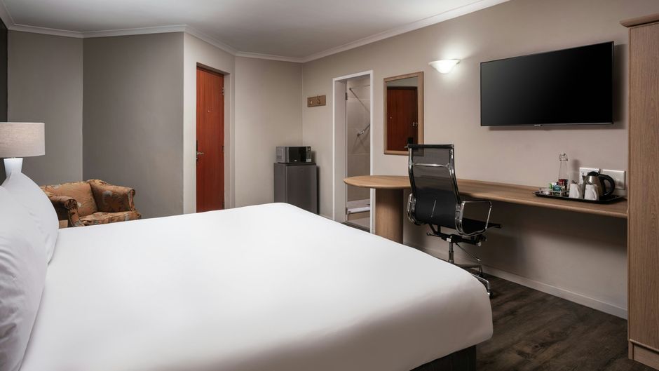 Protea Hotel Tyger Valley Room