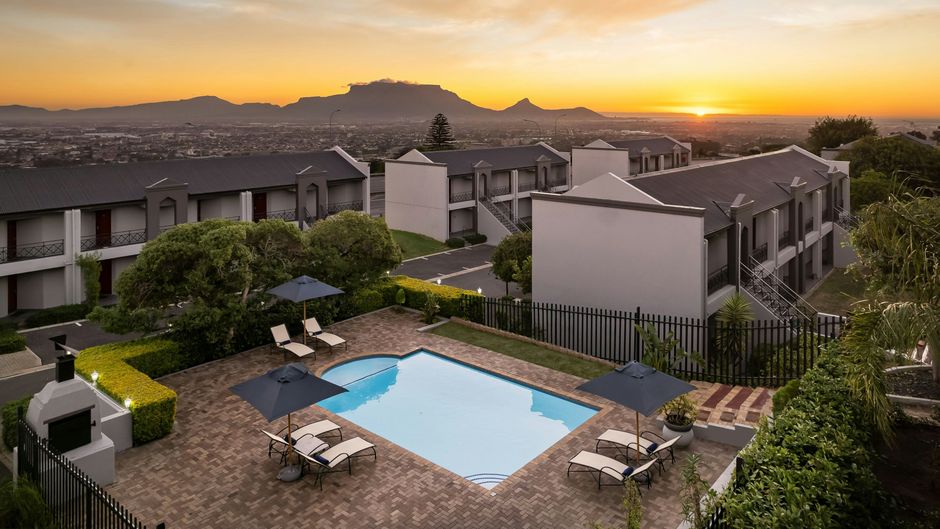 Protea Hotel Tyger Valley Pool