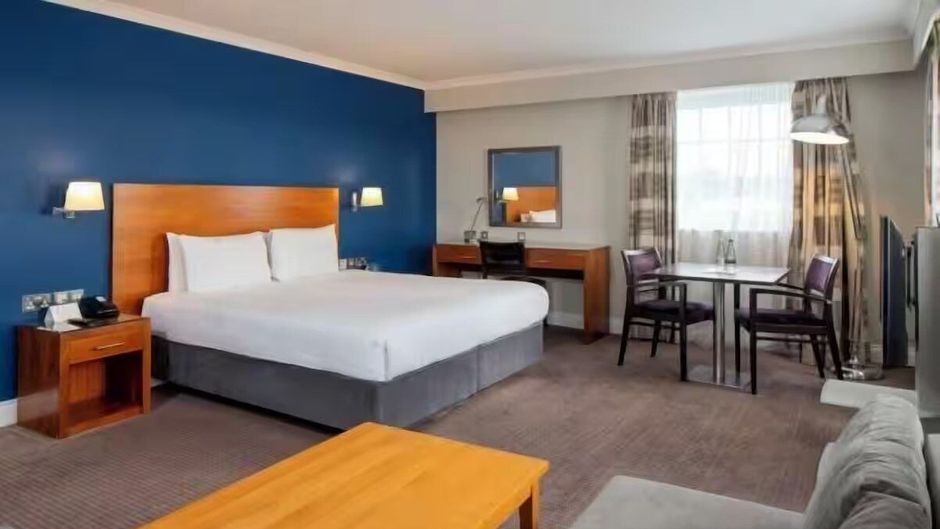 London Croydon Aerodrome Hotel Room
