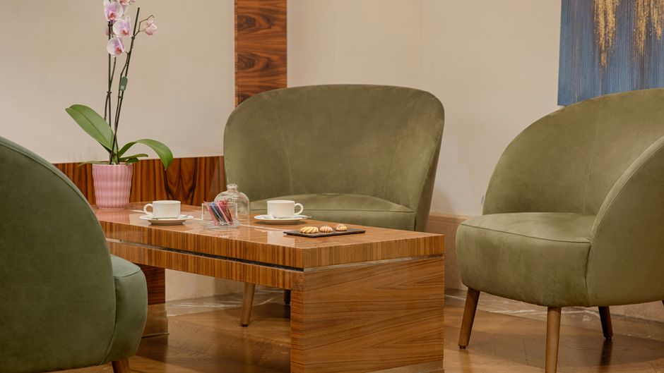 UNAHOTELS Deco Roma Lobby